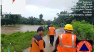 Upaya Pencarian Empat Korban Terseret Arus Sungai Kedurang Masih Berlanjutâ 
