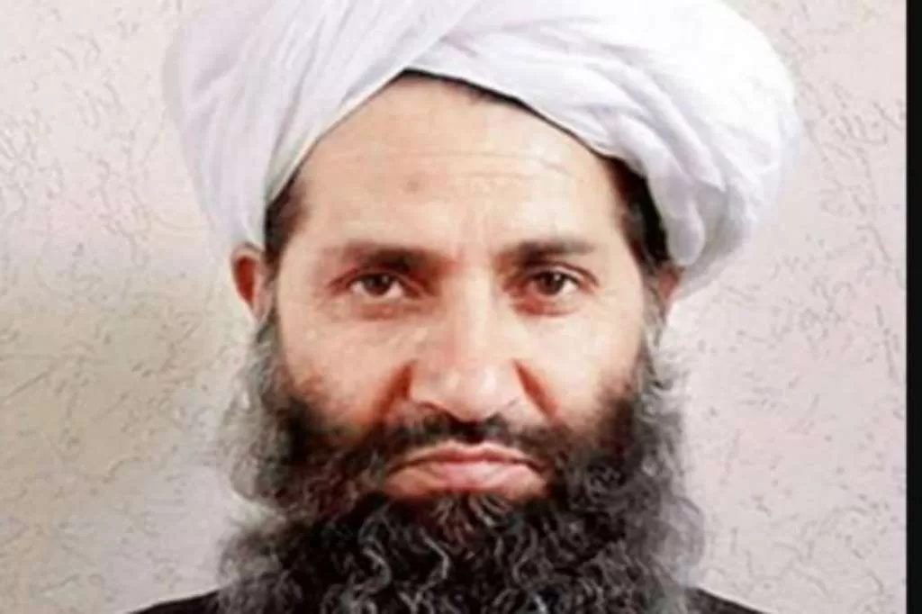 Langka, Pemimpin Taliban Muncul Untuk Salat Idul Fitri Di Kandahar