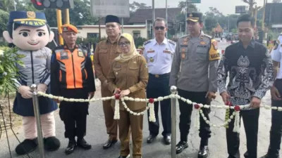 Bupati Rini Syarifah Serah Terima Dan Resmikan Palang Pintu Kereta Api Jpl 176