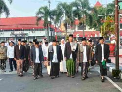 Sholat Ied Di Masjid Agung Kota Blitar, Ini Pesan Walikota Santoso