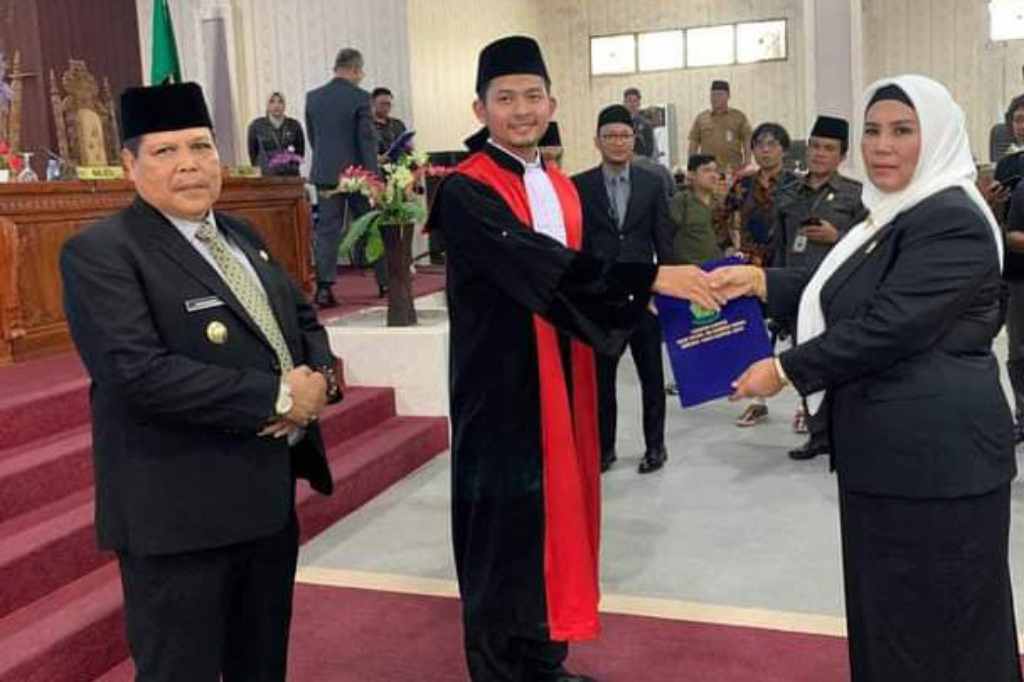 DPRD Kabupaten Lebong Gelar Paripurna Pelantikan PAW Waka II