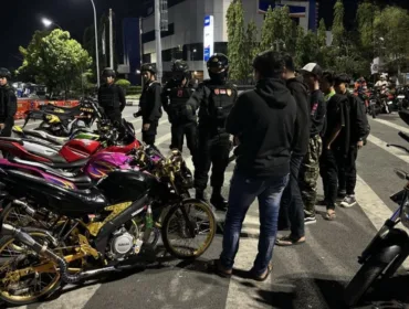 Tim Patroli dan Pelanggar Knalpot Brong