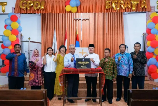 
Gubernur Rohidin Dorong Kenyamanan Beribadah bagi Semua Umat