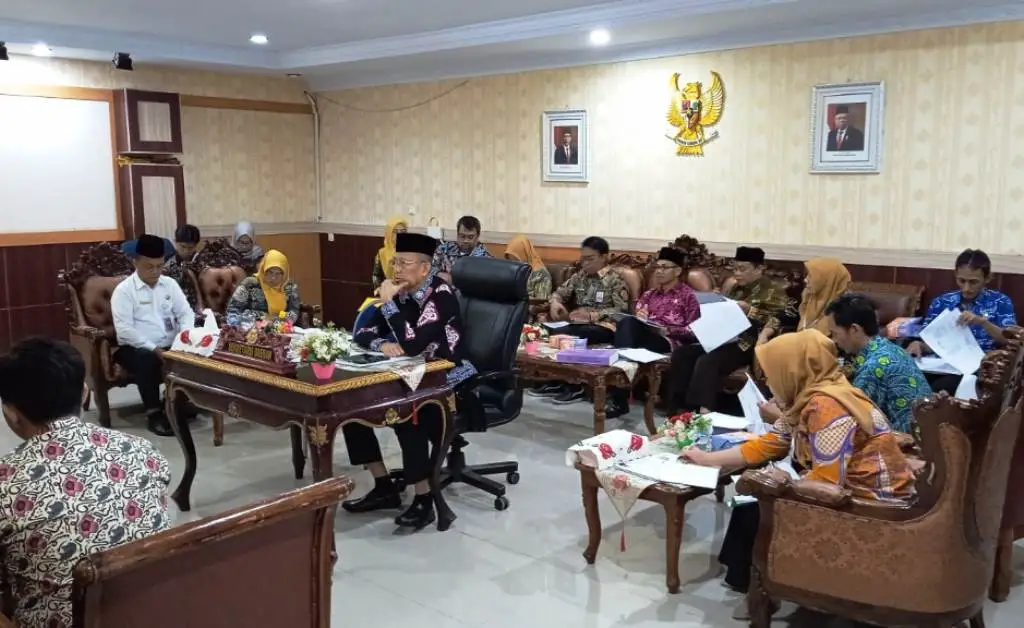Pemprov Bengkulu Zoom Meeting Bersama Kasn Ri Dalam Rangka Fasilitasi Dan Pembahasan Terkait Sistem Merit Di Ruang Vip Pola Provinsi Bengkulu