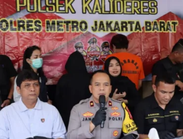 Kapolsek Kalideres Polres Metro Jakarta Barat, Kompol Abdul Jana saat konferensi pers 