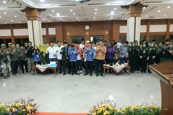 
Acara sosialisasi tersebut di selenggarakan di Ruang Ali Sadikin, Kantor Walikota Kota Administrasi Jakarta Barat