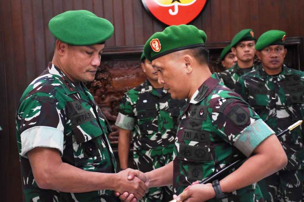 Pangdam Iv/Diponegoro Serahkan Jabatan Dandenintel