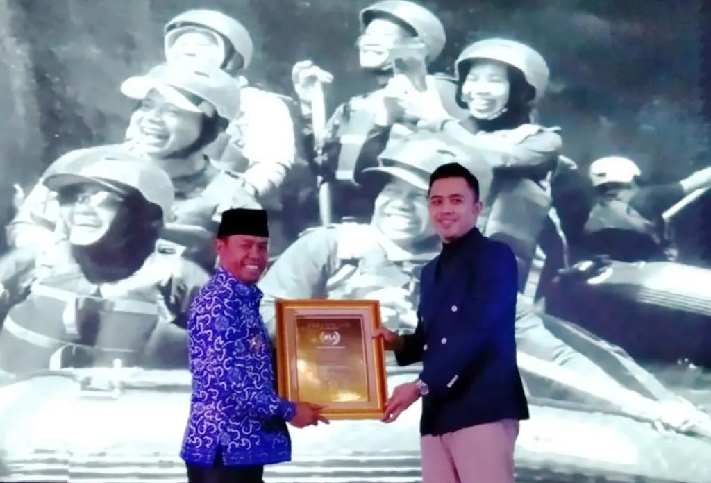 Kopli Ansori Meraih Gelar Best Future Leaders Of Indonesia 2023
