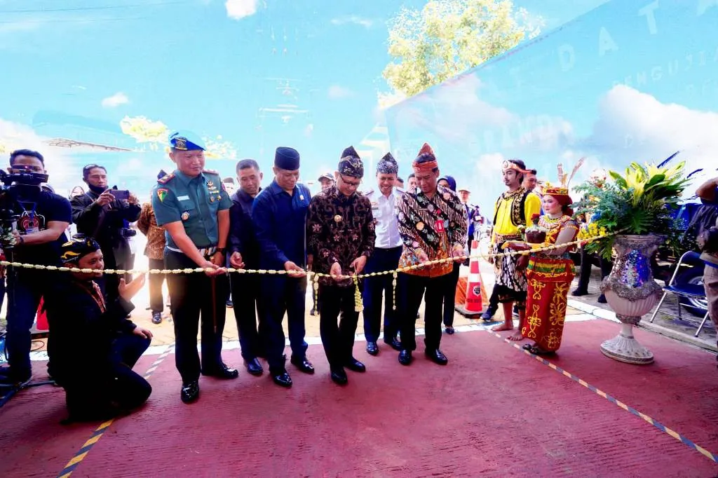 Pemkot Batu Pionir Sistem Multiline Pengujian Kendaraan Bermotor Di Indonesia