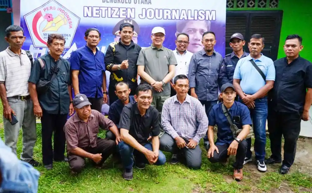 Gubernur Rohidin Bersama Pimpinan Media Dan Lsm Bengkulu Utara.