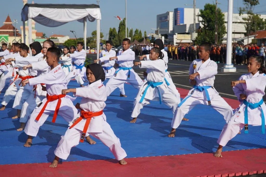 Atraksi Bela Diri Karate, Meriahkan Upacara Peringatan Haornas Ke-41 Kota Tegal