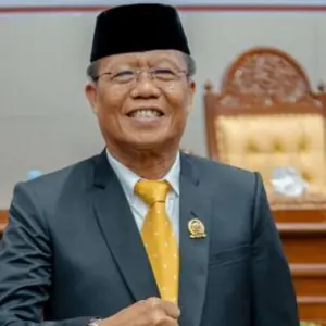 Tak Terima PAW, Ketua DPRD Provinsi Bengkulu Gugat DPP Golkar, Mendagri Turut Tergugat Tak Terima PAW, Ketua DPRD Provinsi Bengkulu Gugat DPP Golkar, Mendagri Turut Tergugat