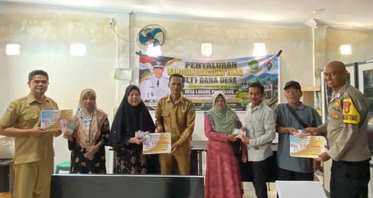 BLT Cair, Pemdes Ladang Palembang Prioritaskan Warga Lansia BLT Cair, Pemdes Ladang Palembang Prioritaskan Warga Lansia