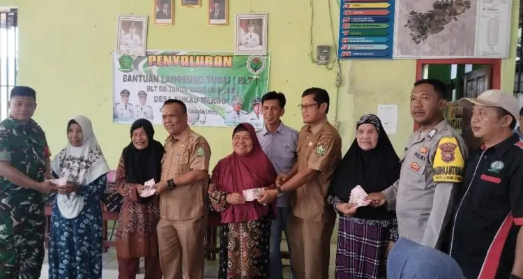 Pemdes Sukau Mergo Pastikan BLT DD Tepat Sasaran Pemdes Sukau Mergo Pastikan BLT DD Tepat Sasaran