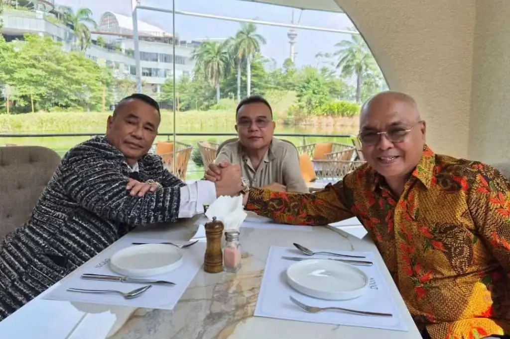 Dasco Damaikan Hotman Paris dan Ketum PWI, Kasus Hukum Berakhir Damai Dasco Damaikan Hotman Paris dan Ketum PWI, Kasus Hukum Berakhir Damai