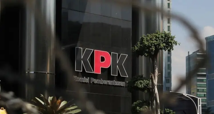 KPK Periksa Mantan Pj Wali Kota Arif Gunadi dan Kadis PUPR di Jakarta KPK Periksa Mantan Pj Wali Kota Arif Gunadi dan Kadis PUPR di Jakarta Hari Ini