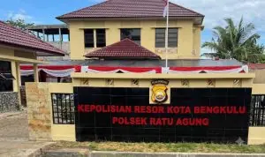 Macan Ratu Polsek Ratu Agung Tangkap Penadah BRILink dan Pembobol Kotak Amal Macan Ratu Polsek Ratu Agung Tangkap Penadah BRILink dan Pembobol Kotak Amal