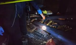 Polres Rejang Lebong Gelar Olah TKP Kebakaran Rumah di Watas Marga Polres Rejang Lebong Gelar Olah TKP Kebakaran Rumah di Watas Marga