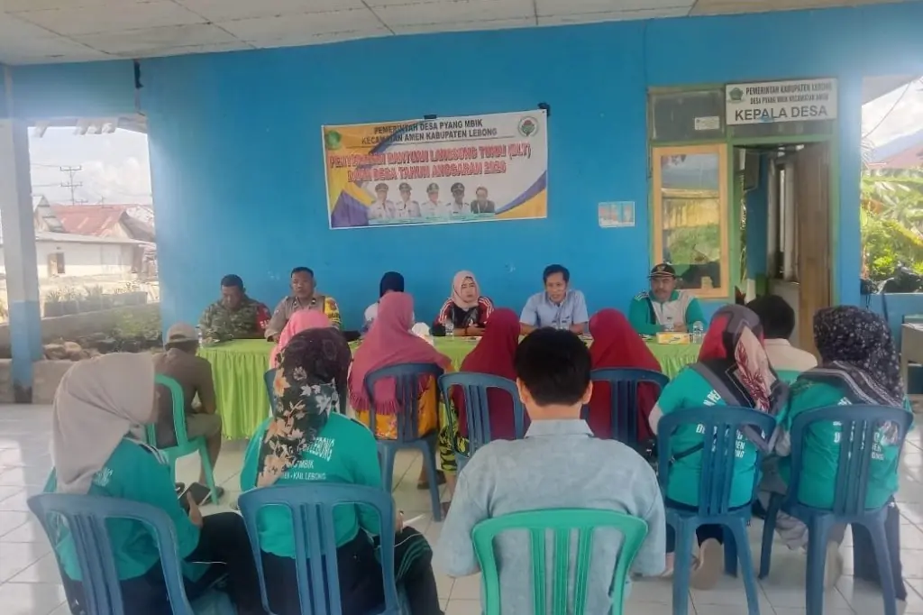 BLT-DD Pyang Mbik Disalurkan, 13 KPM Terima Rp800 Ribu untuk Empat Bulan BLT-DD Pyang Mbik Disalurkan, 13 KPM Terima Rp800 Ribu untuk Empat Bulan