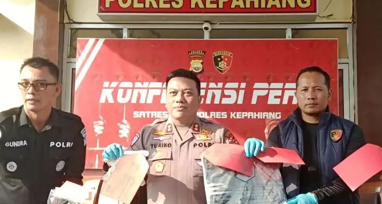 Misteri Kematian Lansia di Kepahiang Terungkap, Pelaku Habisi Korban Karena Sakit Hati Misteri Kematian Lansia di Kepahiang Terungkap, Pelaku Habisi Korban Karena Sakit Hati
