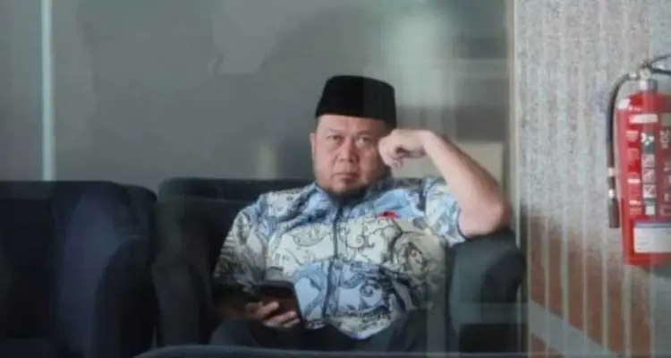 Sempat Tak Hadir, Ketua DPRD Kota Bengkulu Herimanto Akhirnya Datang ke KPK Sempat Tak Hadir, Ketua DPRD Kota Bengkulu Herimanto Akhirnya Datang ke KPK