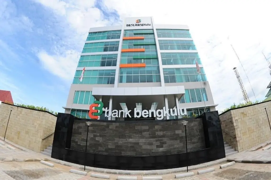 Terdakwa Ngaku Digaji Bank Bengkulu Tapi Bertugas Sebagai Tim Kreatif Gubernur