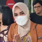 Dicecar Soal Rumah dan Mobil Mewah Sitaan KPK, Anggota DPRD Bengkulu Vinna Ledy Bungkam Dicecar Soal Rumah dan Mobil Mewah Sitaan KPK, Anggota DPRD Bengkulu Vinna Ledy Bungkam