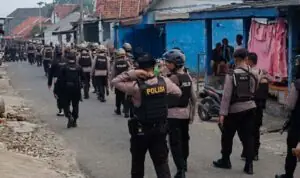 Gempur Sarang Narkoba, Ratusan Personel Gabungan Serbu Kampung Jeruk Rejang Lebong Gempur Sarang Narkoba, Ratusan Personel Gabungan Serbu Kampung Jeruk Rejang Lebong