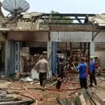 Gudang Toko Bangunan 999 di Blitar Terbakar, Kerugian Capai Rp500 Juta Gudang Toko Bangunan 999 di Blitar Terbakar, Kerugian Capai Rp500 Juta