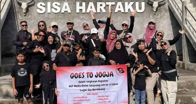 HUT Satujuang ke-6, Biro Blitar Awali Kegiatan Dengan Dolan Bareng ke Jogja