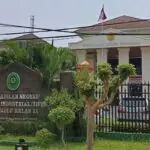 Independensi PN Bengkulu Diuji, Jevi, Jangan Sampai Tersandera Hibah Lapangan Tenis Independensi PN Bengkulu Diuji, Jevi, Jangan Sampai Tersandera Hibah Lapangan Tenis