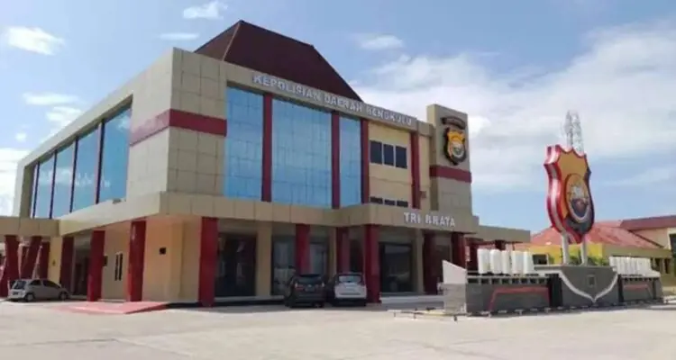 Kapolda Bengkulu Mutasi Sejumlah Perwira, Wakapolres hingga Kapolsek Berganti Kapolda Bengkulu Mutasi Sejumlah Perwira, Wakapolres hingga Kapolsek Berganti