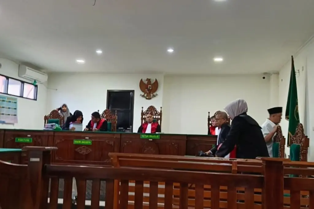 Kasus Minyakita Ilegal Bengkulu Jilid II, Sidang Perdana Heru Setyawan Kasus Minyakita Ilegal Bengkulu Jilid II, Sidang Perdana Heru Setyawan