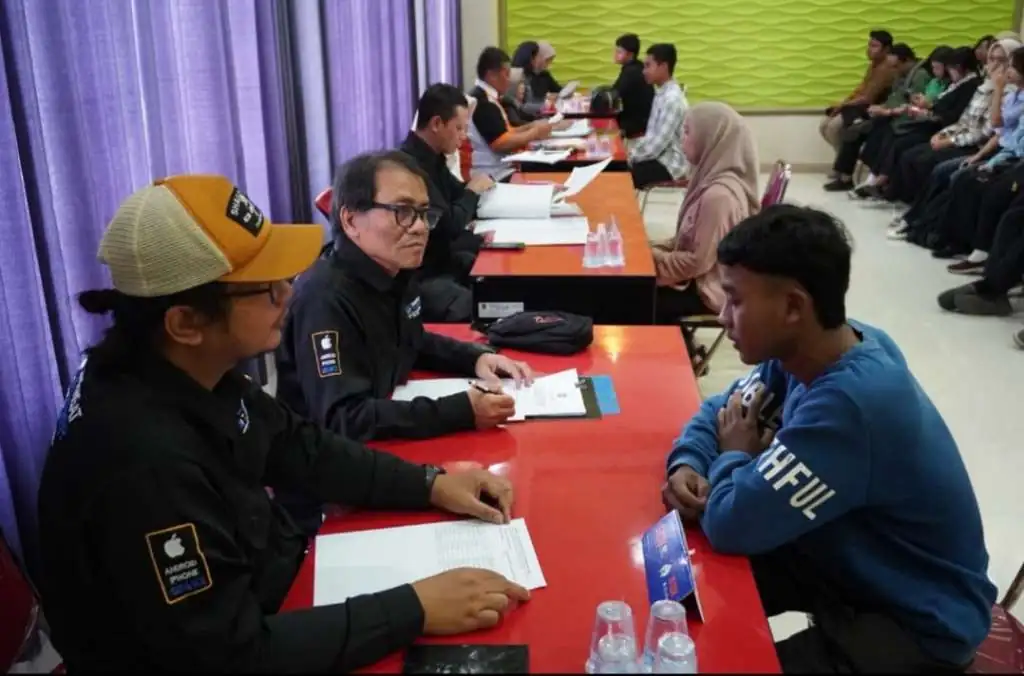 Latih 112 Warga Jadi Wirausaha dan Tenaga Kerja Siap Pakai, Pemkot Blitar Manfaatkan DBHCHT Latih 112 Warga Jadi Wirausaha dan Tenaga Kerja Siap Pakai, Pemkot Blitar Manfaatkan DBHCHT