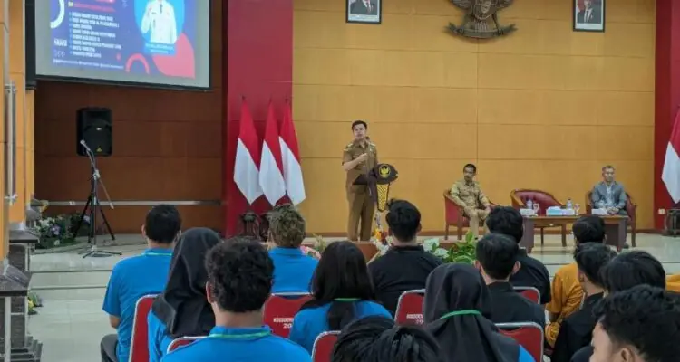Mas Ibin Tekankan Pentingnya Skill dan Proses bagi Pencari Kerja di Kota Blitar Mas Ibin Tekankan Pentingnya Skill dan Proses bagi Pencari Kerja di Kota Blitar