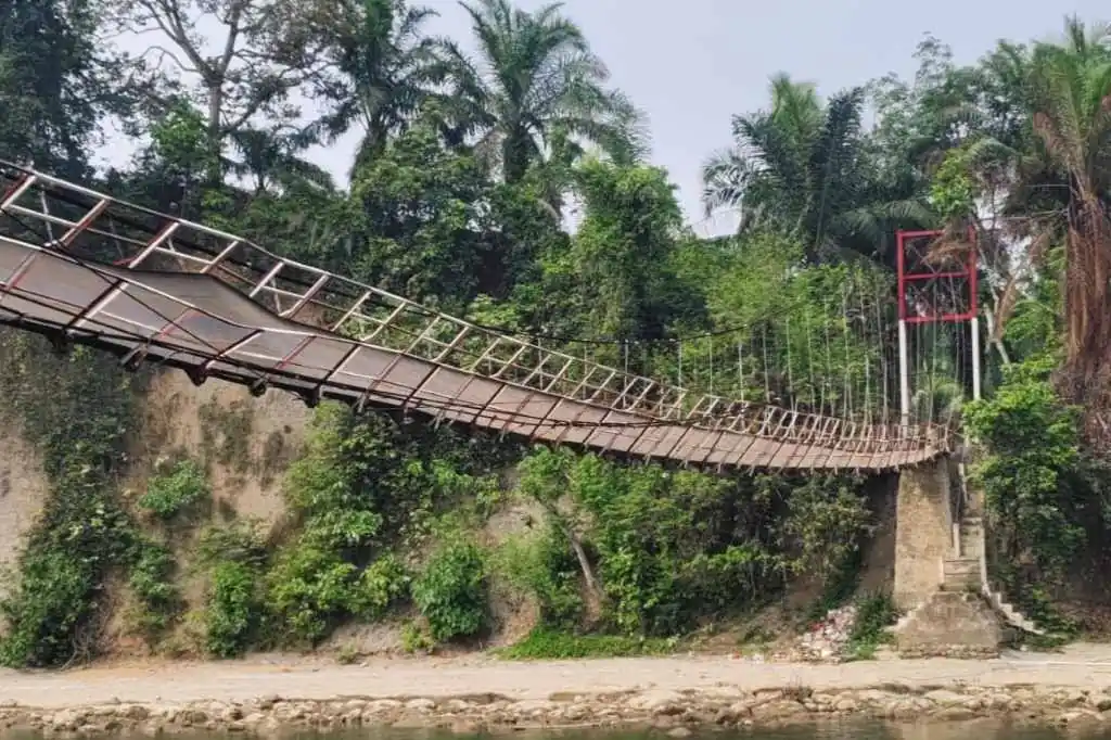 Pasca Tali Seling Jembatan Putus, Danrem 041 Gamas Janjikan Perbaikan dan Santunan Korban Pasca Tali Seling Jembatan Putus, Danrem 041/Gamas Janjikan Perbaikan dan Santunan Korban