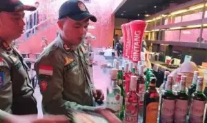 Sita Minuman Beralkohol Tanpa Izin, Satpol PP Bengkulu Sisir Tempat Hiburan Pantai Panjang