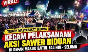 Sorotan Tajam Panggung Dangdut & Sawer-Saweran di Halaman Masjid Agung Baitul Falihin